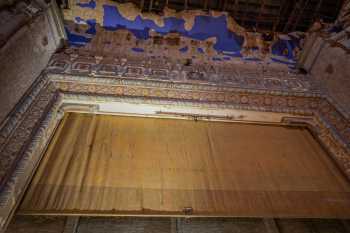 Kenosha Theatre, American Midwest (outside Chicago): Proscenium from Orchestra