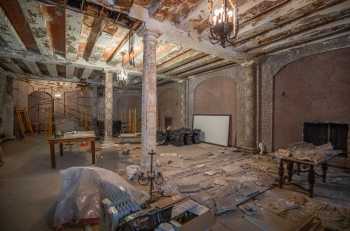 Kenosha Theatre, American Midwest (outside Chicago): Mezzanine Lobby