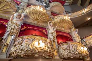 King’s Theatre, Edinburgh, United Kingdom: outside London: House Right Boxes from Stalls