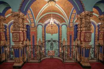 Tabernacle of Prayer for All People, Jamaica, New York: Balcony Lobby