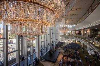 Los Angeles Music Center, Los Angeles: Downtown: Stern Hall and Chandelier closeup