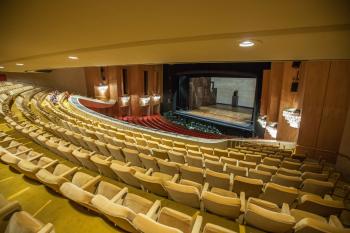 Los Angeles Music Center, Los Angeles: Downtown: Auditorium from rear of Founders Circle