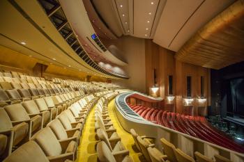 Los Angeles Music Center, Los Angeles: Downtown: Auditorium from side of Founders Circle