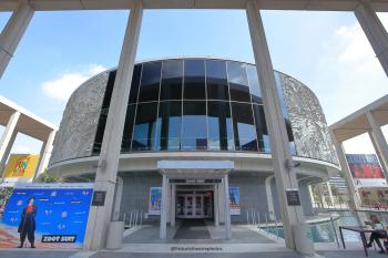 Mark Taper Forum exterior