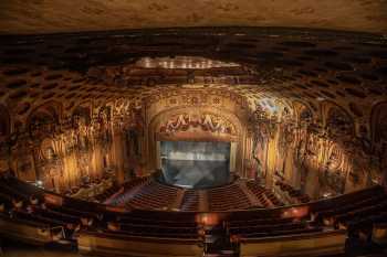 Los Angeles Theatre, Los Angeles: Auditorium from Projection Booth