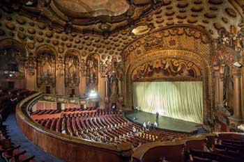 Los Angeles Theatre: Auditorium from House Right