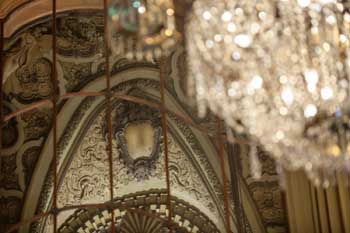 Los Angeles Theatre, Los Angeles: Downtown: Grand Lobby Mirror detail