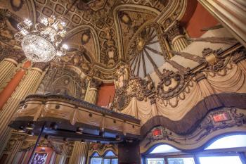 Los Angeles Theatre: Lobby - Entrance from Street