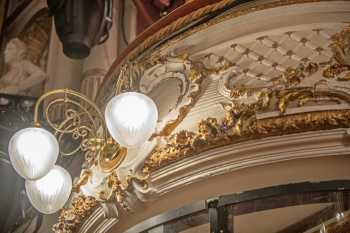 Lyceum Theatre, Sheffield, United Kingdom: outside London: Box and Lamp Closeup