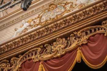 Lyceum Theatre, Sheffield, United Kingdom: outside London: Proscenium Arch Center Closeup