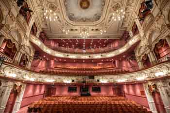 Lyceum Theatre, Sheffield, United Kingdom: outside London: Auditorium From Stage Center
