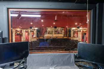 Lyceum Theatre, Sheffield, United Kingdom: outside London: Lighting Control Room