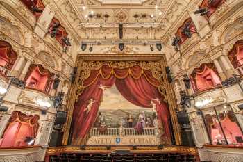 Lyceum Theatre, Sheffield, United Kingdom: outside London: Stalls Center