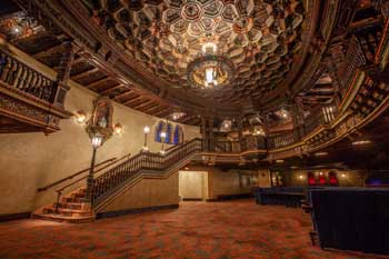 Majestic Theatre, San Antonio: Lobby From House Right