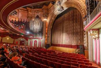 Million Dollar Theatre, Los Angeles, Los Angeles: Downtown: Orchestra House Left