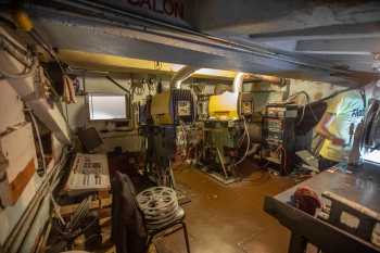 Million Dollar Theatre, Los Angeles, Los Angeles: Downtown: Projection Booth from left side