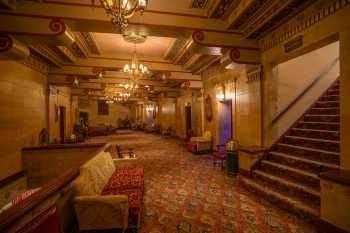 Missouri Theater, St. Joseph, American Midwest (outside Chicago): Balcony Lobby