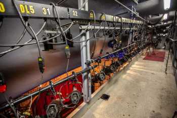 Orpheum Theatre, Phoenix, American Southwest: Cove Lighting Slot Catwalk