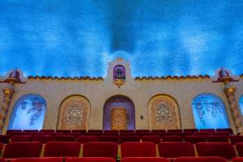 Orpheum Theatre, Phoenix: Balcony Rear Wall with bust at top and cylindrical Mayan vase below