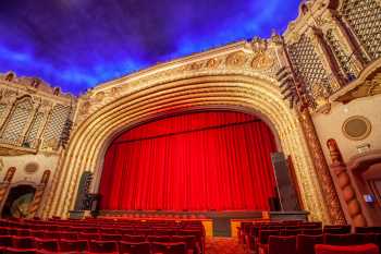 Orpheum Theatre, Phoenix, American Southwest: Auditorium from House Right Aisle