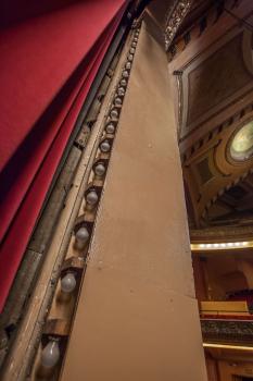 Palace Theatre, Los Angeles, Los Angeles: Downtown: Proscenium Striplight Stage Left