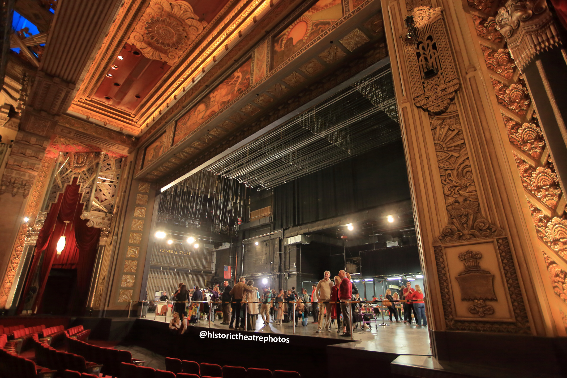 Pantages Theatre, Hollywood: Proscenium Arch