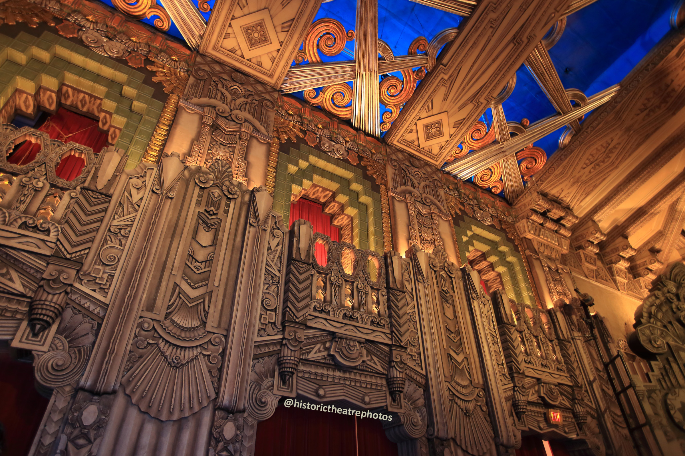 Pantages Theatre, Hollywood, Los Angeles: Hollywood: Balcony Level Side Wall