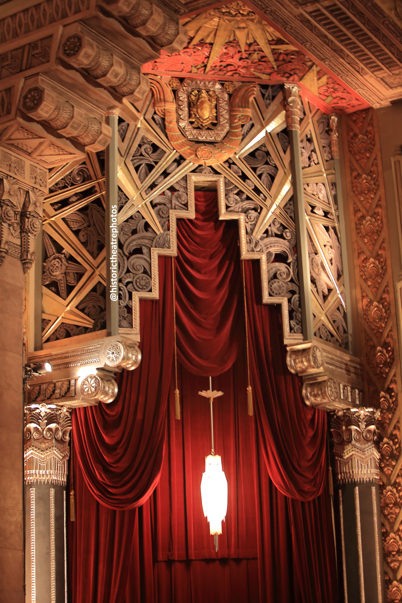 Pantages Theatre, Hollywood, Los Angeles: Hollywood: Side Stage Header Closeup