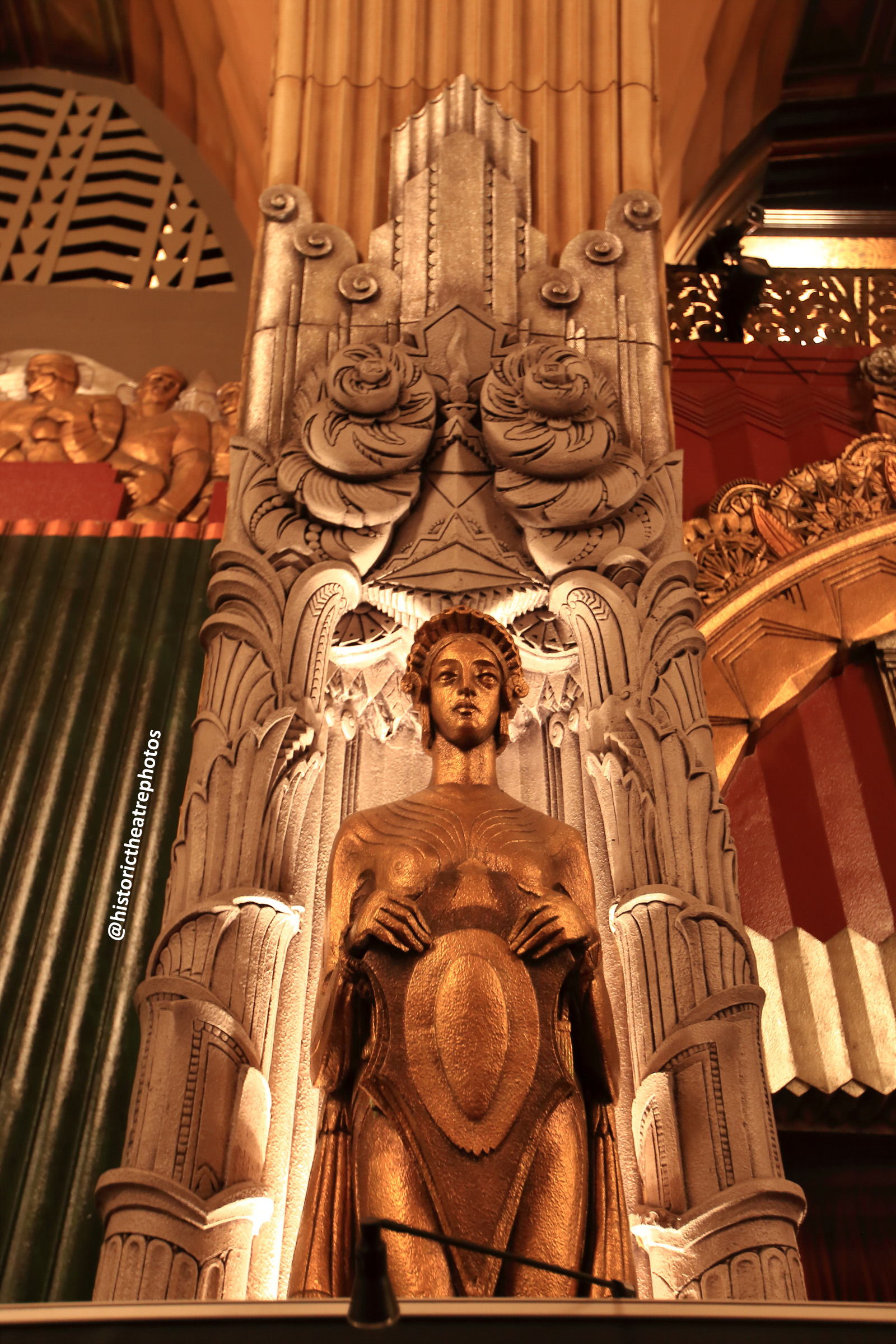 Pantages Theatre, Hollywood, Los Angeles: Hollywood: Art Deco Figure