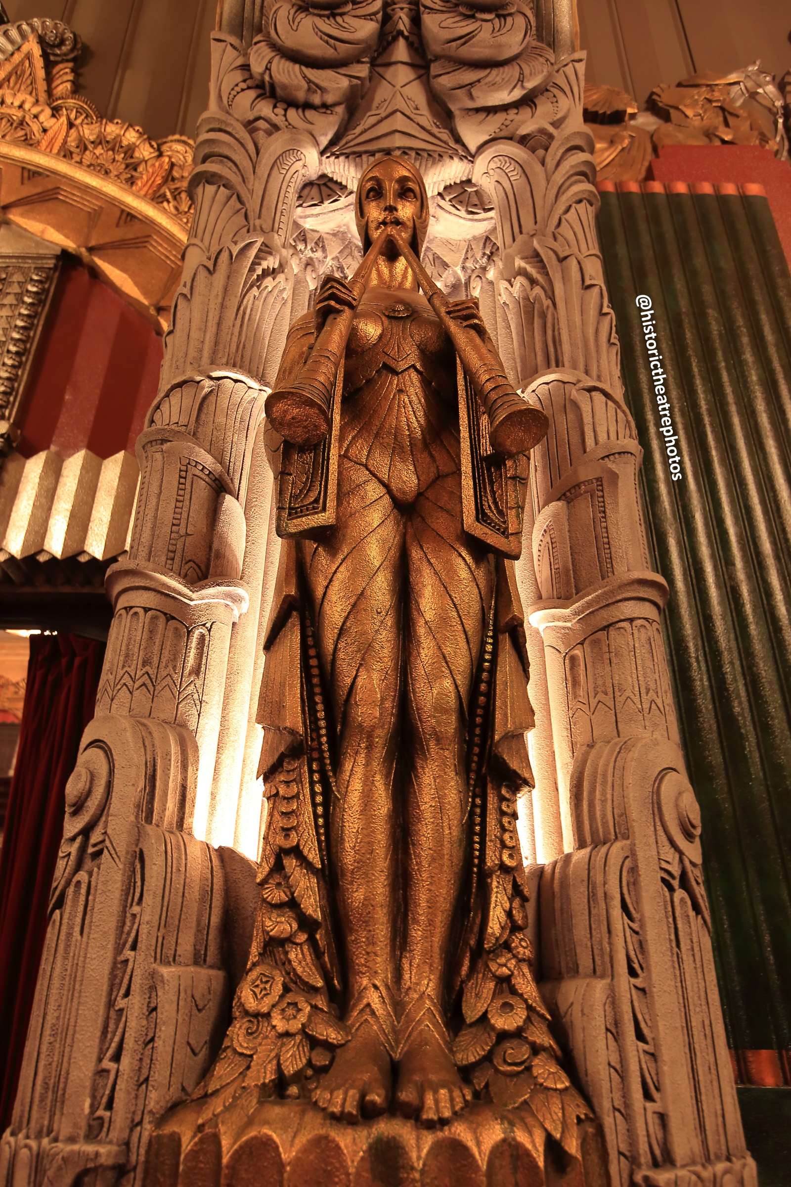 Pantages Theatre, Hollywood, Los Angeles: Hollywood: Art Deco Figure