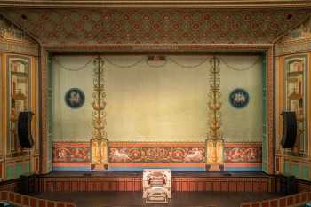 Pasadena Civic Auditorium, Pasadena: Historic Fire Curtain