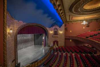 Poncan Theatre, Ponca City, American Midwest (outside Chicago): Balcony Left Sde