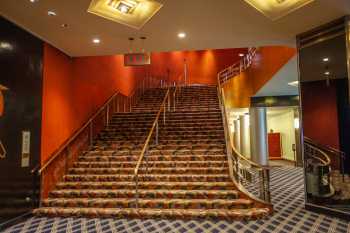 Radio City Music Hall, New York: Main Staircase to Grand Foyer
