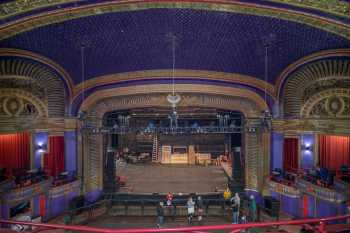 Riviera Theatre, Chicago: Stage from Balcony