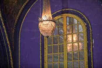 Riviera Theatre, Chicago, Chicago: Balcony Window Closeup