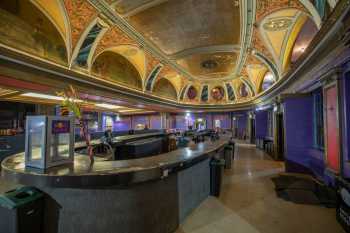 Riviera Theatre, Chicago: Rear Main Floor Bar Area