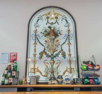 Royal Lyceum Theatre Edinburgh, United Kingdom: outside London: Decorative Mirror Behind Bar