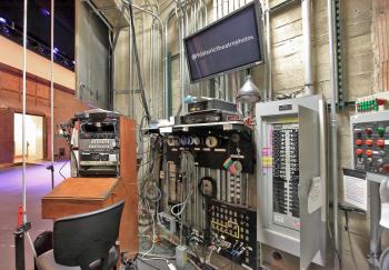 Royce Hall, UCLA, Los Angeles: Greater Metropolitan Area: Prompt Corner (Stage Right)