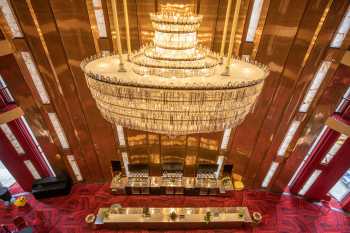 San Diego Civic Theatre, California (outside Los Angeles and San Francisco): Chandelier and Bar