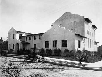 The Scottish Rite building in the 1920s (JPG)