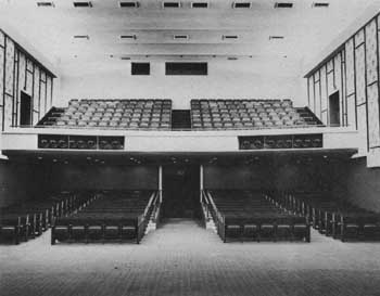 Cobb Auditorium following 1965 remodel; courtesy Scottish Rite Cathedral Association of Pasadena, Inc. (JPG)