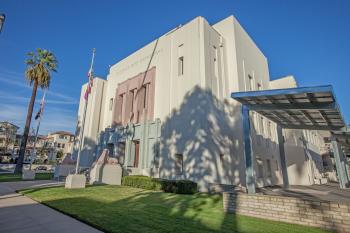 Pasadena Scottish Rite, Los Angeles: Greater Metropolitan Area: Facade and South Side