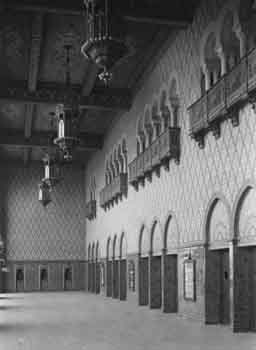 Lobby circa 1926, courtesy California State Library (JPG)