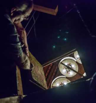 Shrine Auditorium, University Park, Los Angeles: Greater Metropolitan Area: Chandelier Hatch