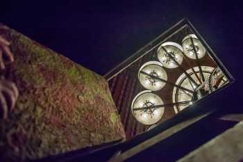 Shrine Auditorium, University Park, Los Angeles: Greater Metropolitan Area: Chandelier Hatch