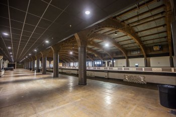 Shrine Auditorium, University Park, Los Angeles: Greater Metropolitan Area: Hall from Gallery West