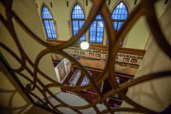 Shrine Auditorium, University Park, Los Angeles: Greater Metropolitan Area: Balcony Lobby overlooking Museum