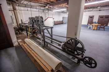 Spreckels Theatre, San Diego, California (outside Los Angeles and San Francisco): Safety Curtain Hydraulic Ram