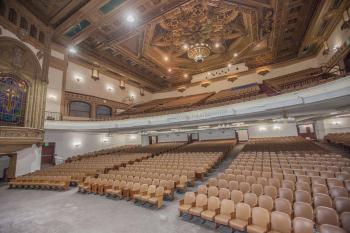 State Theatre, Los Angeles, Los Angeles: Downtown: Auditorium from side of Stage