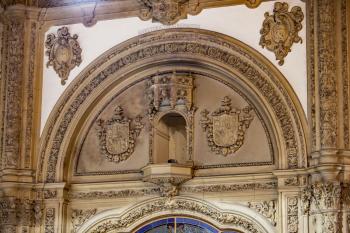 State Theatre, Los Angeles, Los Angeles: Downtown: House Right Box tympanum